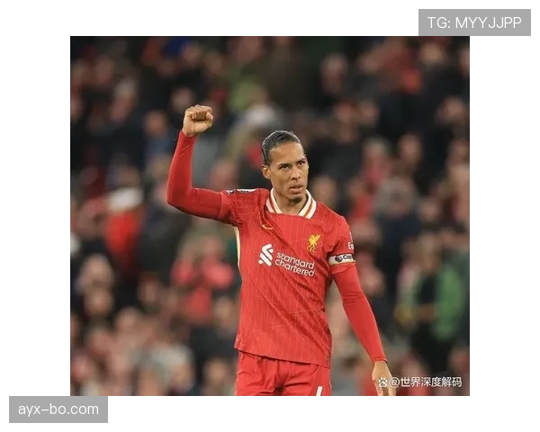 范戴克金球奖排名引热议，稳健表现再获足坛瞩目