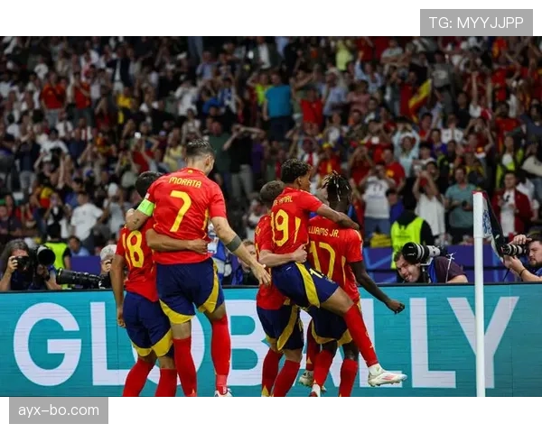 西班牙队勇夺2012欧洲杯，续写王朝辉煌篇章