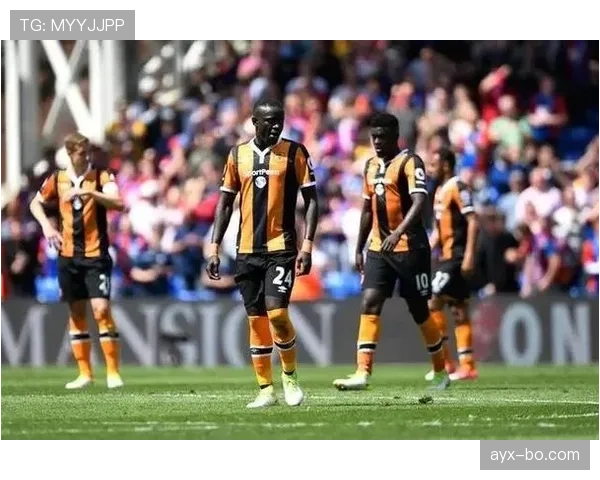 史蒂夫·库珀率诺丁汉森林强势反弹，状态回升点燃保级希望