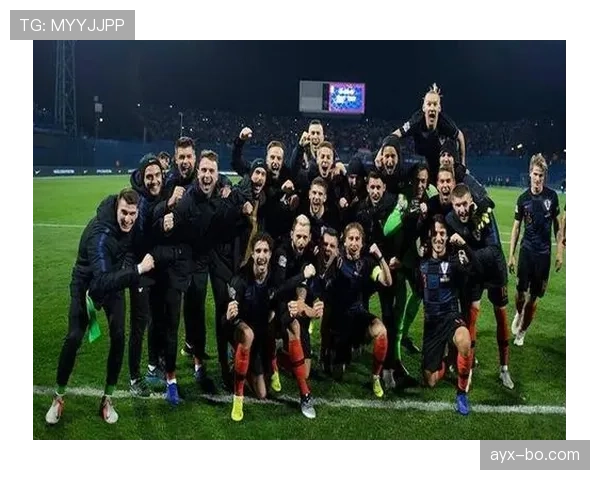 国米新赛季阵容深度解析：主力框架稳固，新星崛起成关键看点